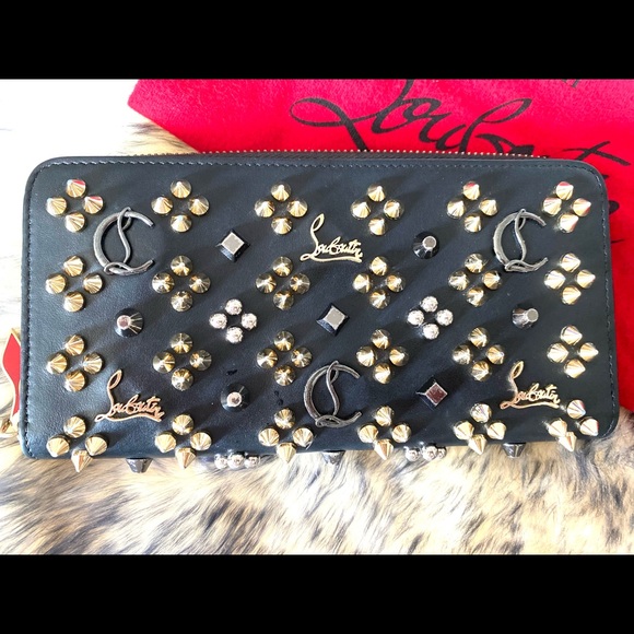 Authentic Christian Louboutin Pannetone Black Leather Multi-metal Spiked Wallet - Picture 6 of 14
